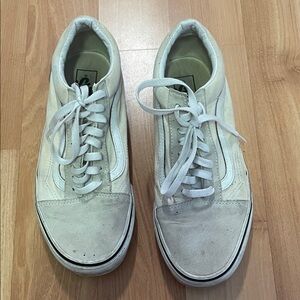 Vans Men Old Skool Classic White Sneakers 9.5